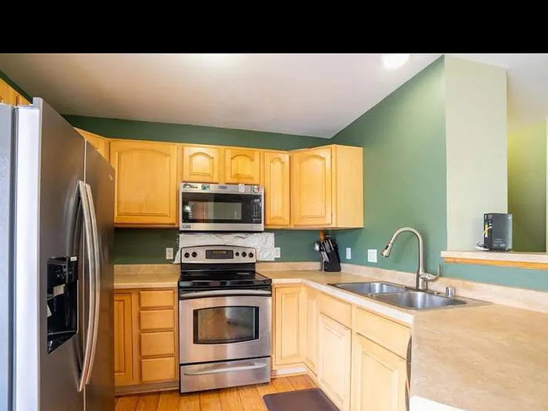 707 Cricket Ln #5 — Photo 5