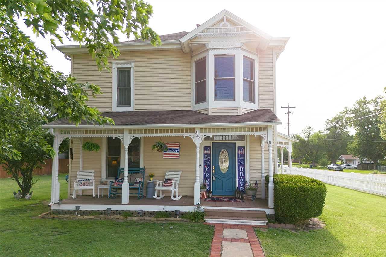 229 N Maple Ave, Newkirk, OK 74647 MLS 38561 Zillow