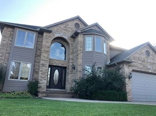 17498 Invitational Dr, Macomb, MI 48042