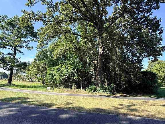4th image of 72 Ridge Lake Dr