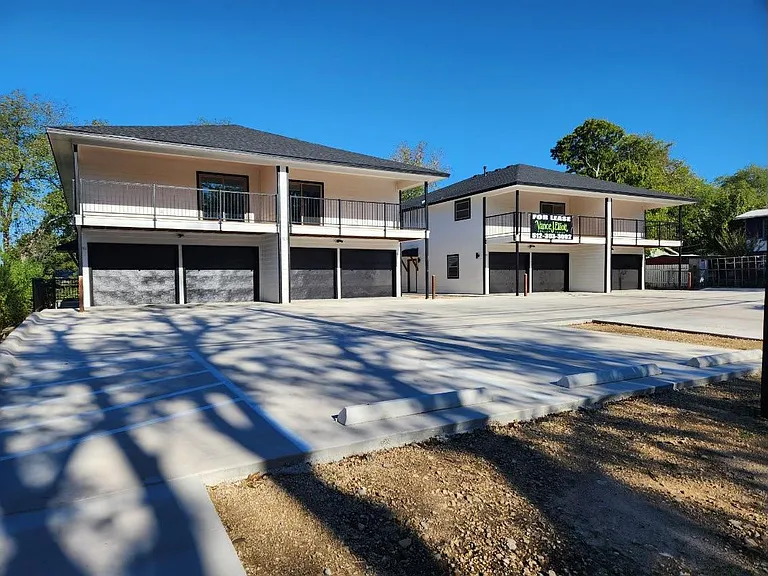 317 Mill St #102 — Photo 23
