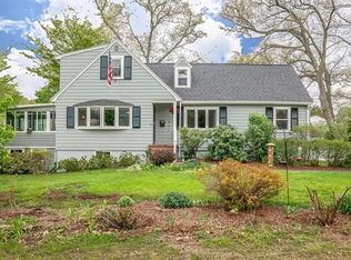 9 B St, Reading, MA 01867