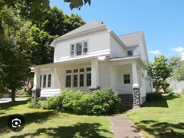 118 S 5th St