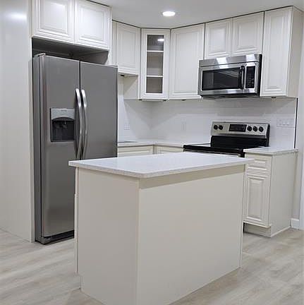 3rd image of 1504 SE 12th Pl