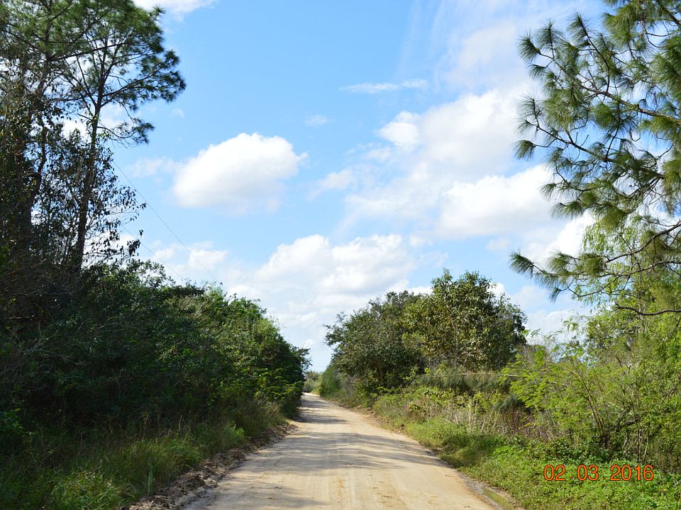 2nd image of Still Lane