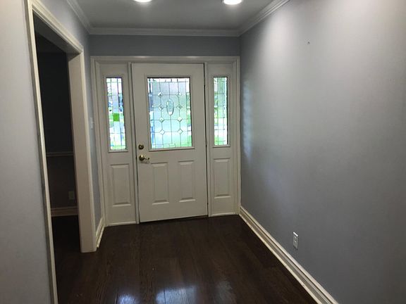 5th image of 821 Barclay Dr