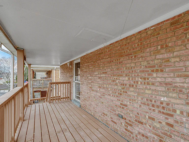 5740 N Lowell Ave #2 — Photo 19