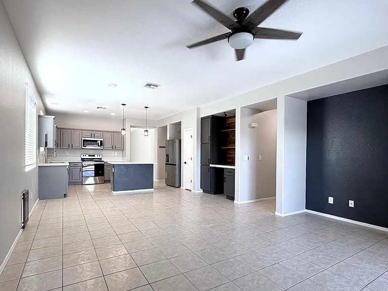 2499 W Lewis And Clark Trl — Photo 9