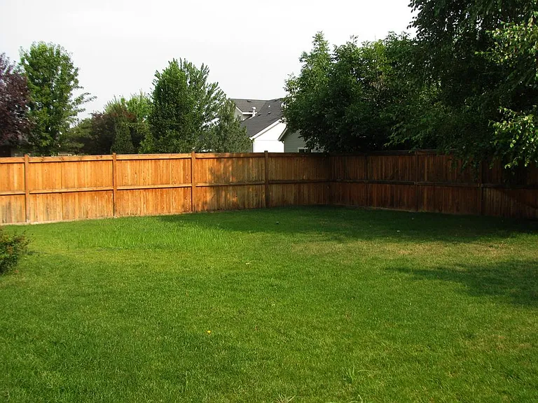 880 W Cagney Dr — Photo 8