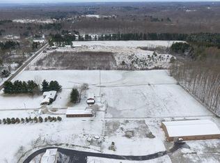 9330 Fairmount Rd, Novelty, OH 44072