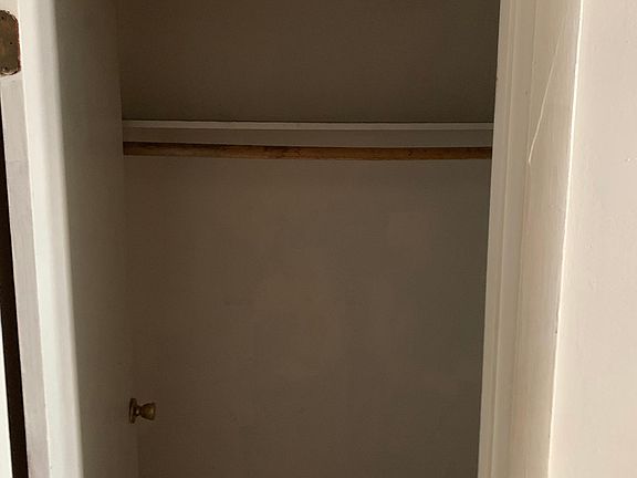 3rd image of 4407 Germantown Ave #1F
