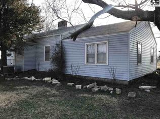 6203 N Halstead Rd, Moundridge, KS 67107