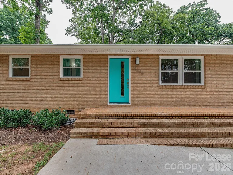 5646 Oak Dr — Photo 34