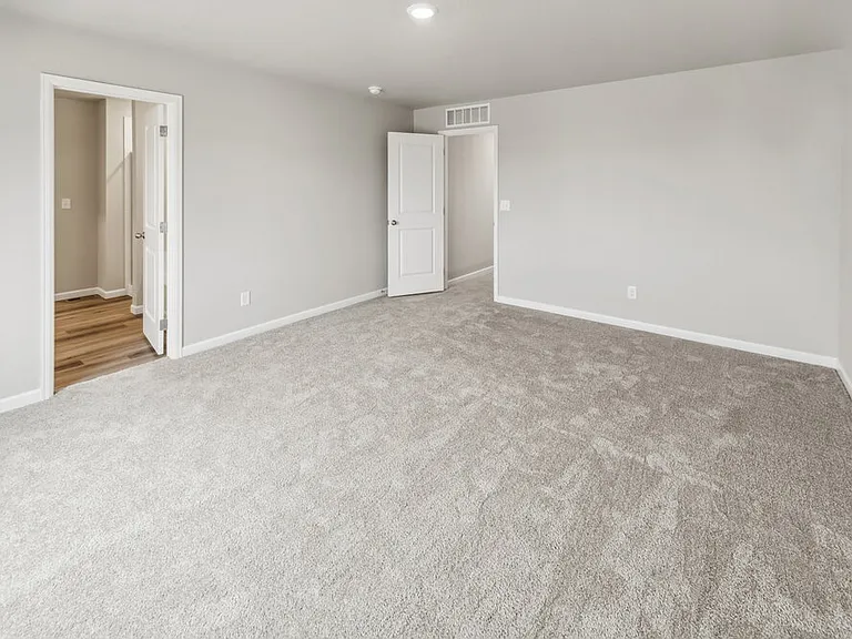 923 Gianna Ave — Photo 13