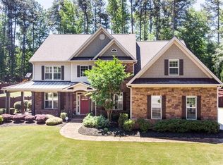 103 Sumner Place Ct, Peachtree City, GA 30269