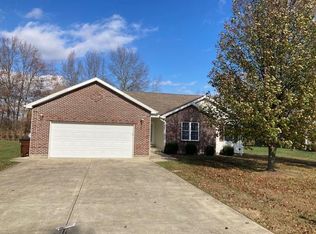 124 Willow Run Rd, Mount Orab, OH 45154