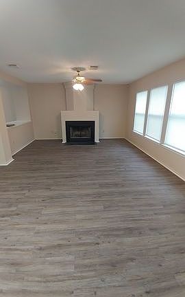 4th image of 9230 Centro Grande