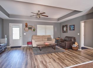 160 Crestpointe Dr, Russellville, AR 72802