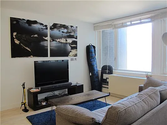 Rented by 212 Consulting Corp | media 31