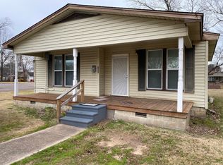208 Pine St, Dardanelle, AR 72834