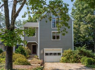 34 Farm Dr UNIT 34, Farmington, CT 06032