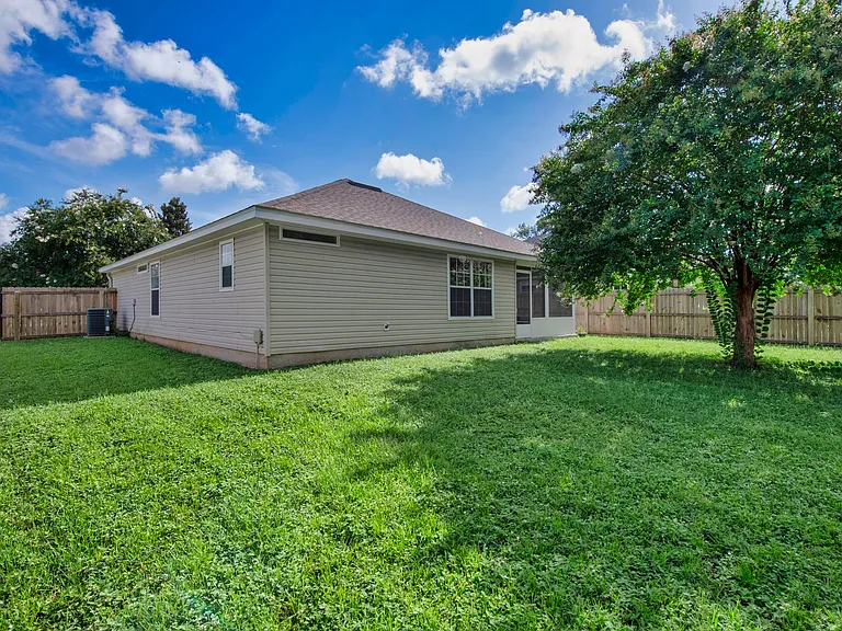 1477 Sturbridge Pl — Photo 30