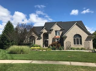 2475 Ashford, Rochester Hills, MI 48306