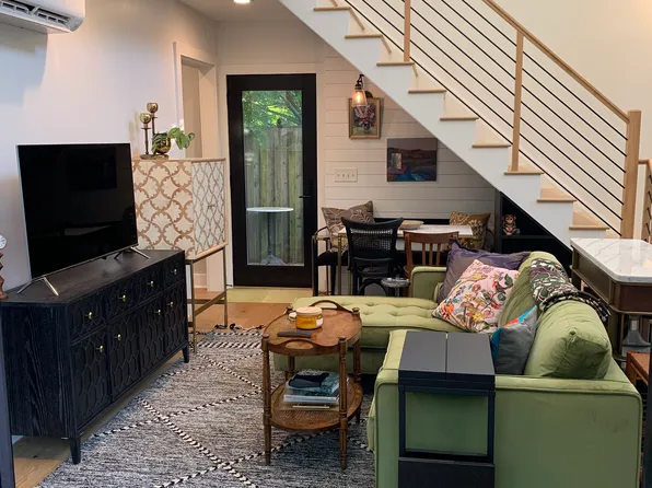 5216 Washington Blvd #5218, Arlington, VA 22205