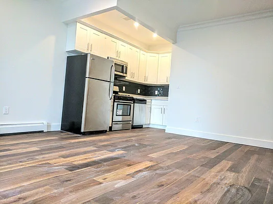 Rented by Ankor Management | media 22