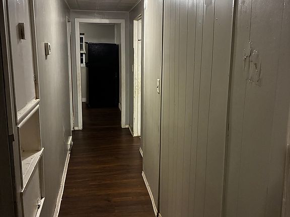 5th image of 2512 Maffett St APT 2