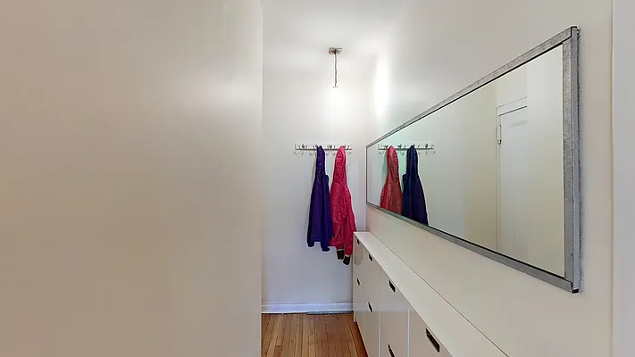 Rented by Emor Management Inc. | media 19