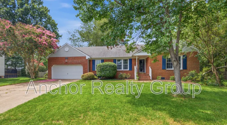 2505 Ravencroft Ct — Photo 2