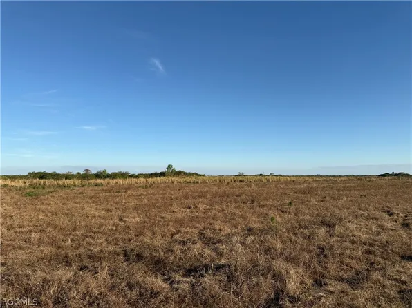 5500 1st Rd, Labelle, FL 33935