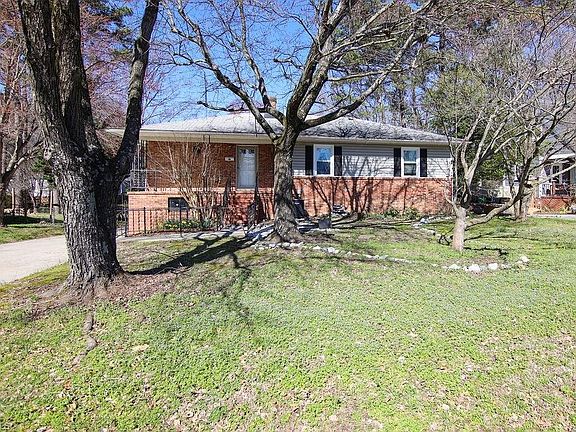 2nd image of 2316 W Cornwallis Dr