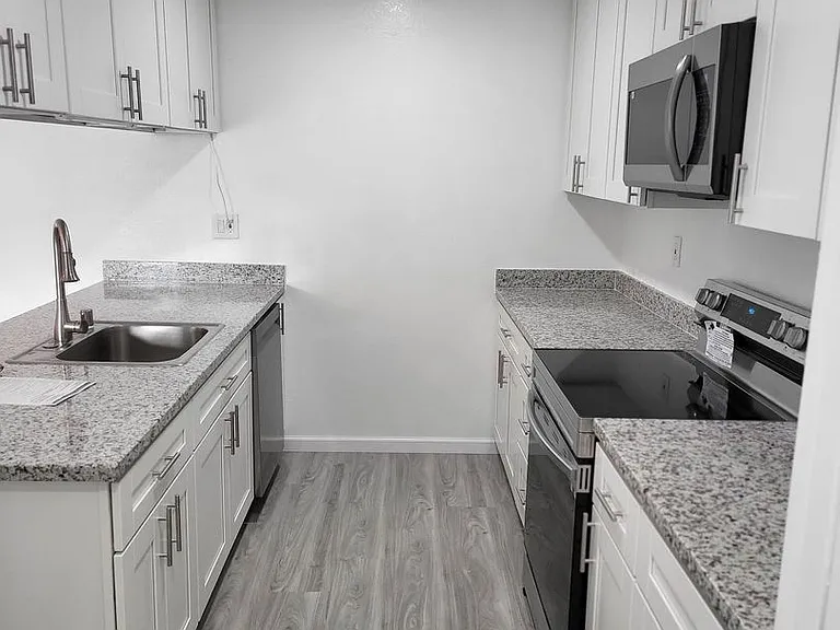 4001 Mozart Dr — Photo 4