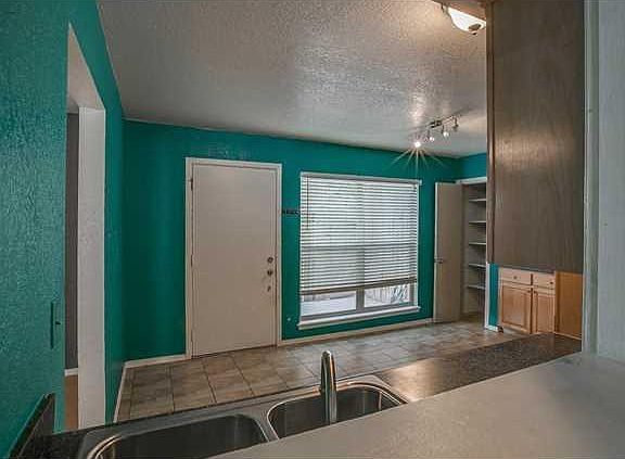 5th image of 4433 N Stanton St APT T22