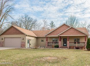 316 W Bruton St, Centralia, MO 65240