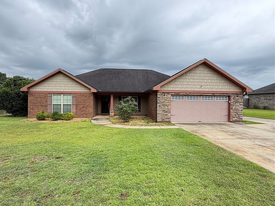 1st image of 101 Stonechase Dr