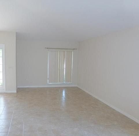 1st image of 559 SW Saint Martins Cv
