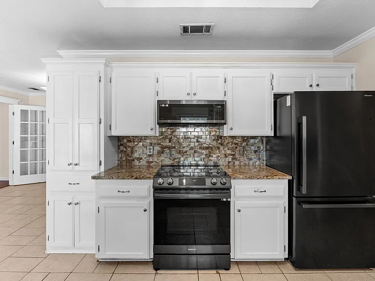 122 County Road 4936 — Photo 52
