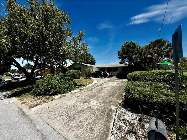 1004 Connecticut Rd, Tarpon Springs, FL 34689