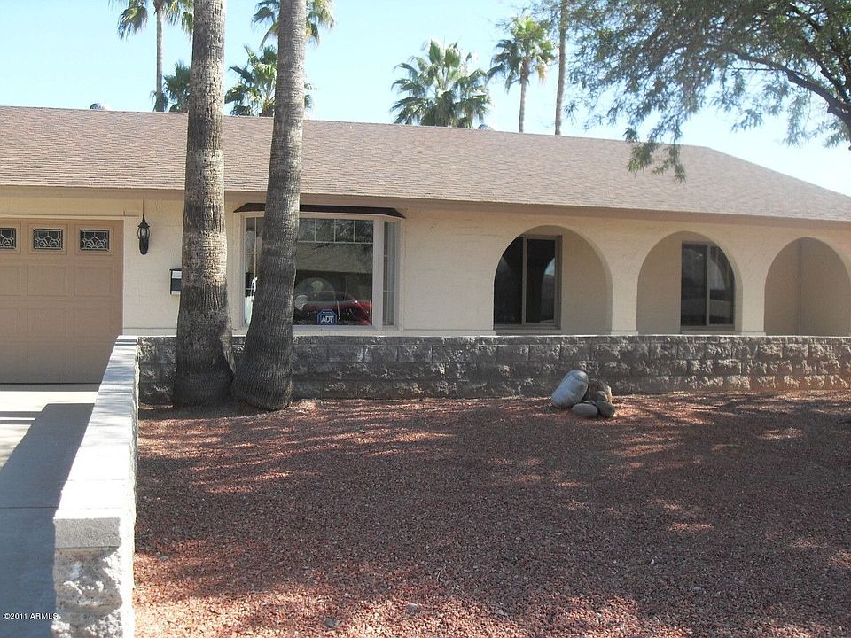 1st image of 3717 S Cottonwood Dr
