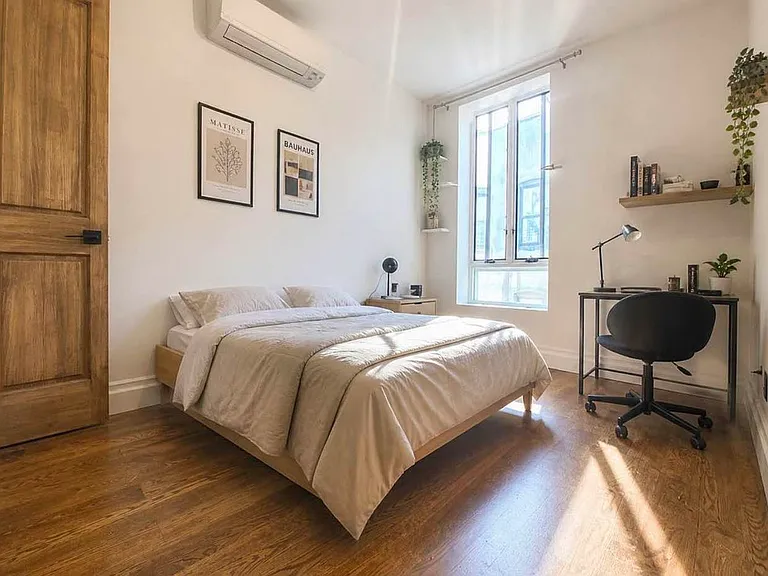 81 Stockholm St #2B — Photo 3