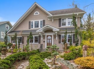28 Arcularius Ter, Maplewood, NJ 07040
