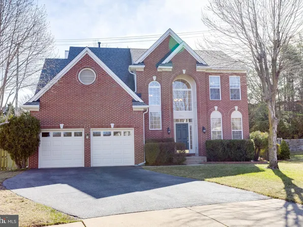 7711 Cumbertree Ct, Springfield, VA 22153