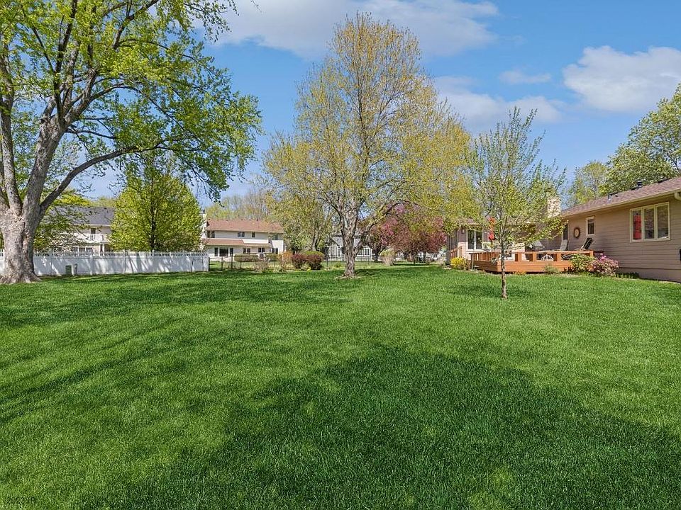 5986 Mapletree Cir, Johnston, IA 50131 Zillow