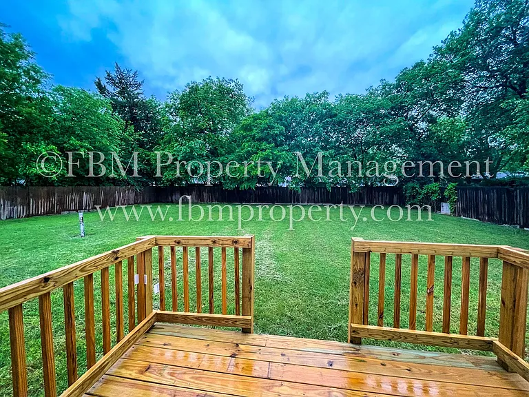 207 Kirksey St — Photo 17
