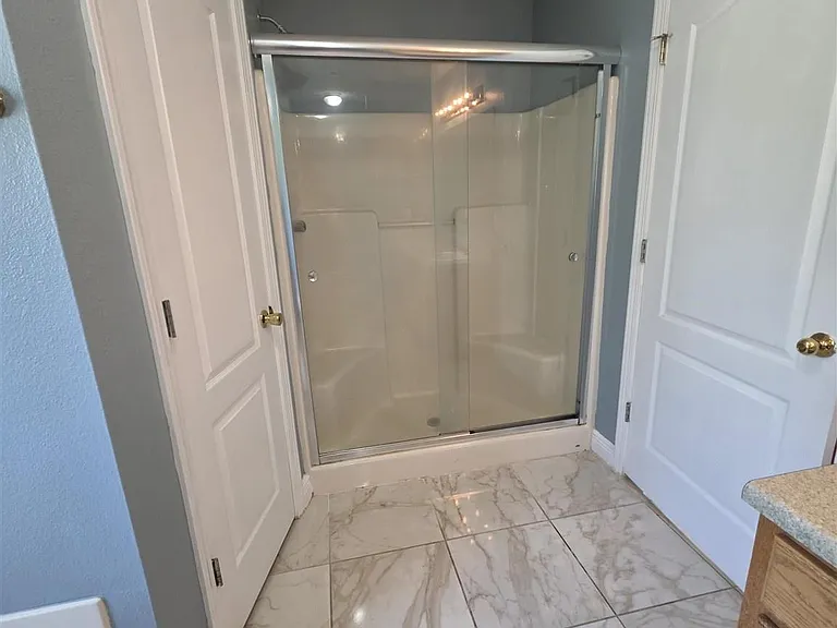 7042 Plank Dr — Photo 6