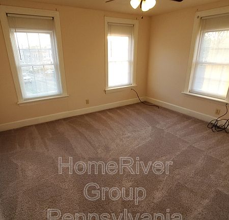 4th image of 97 Disbrow St