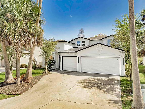 2nd image of 6210 Royal Palms Ct